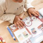 Little Dutch Varázsfüzet színesceruzával - Jim és barátai