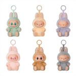 Labubu ülő figura, 17 cm