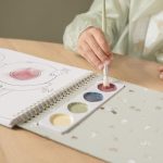 Little Dutch kifestő könyv 4 színű festékkel és ecsettel