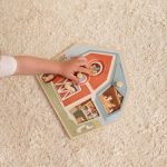 Little Dutch fa formabeillesztő puzzle – Little Farm