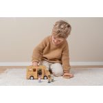 Little Dutch iskolabusz figurákkal